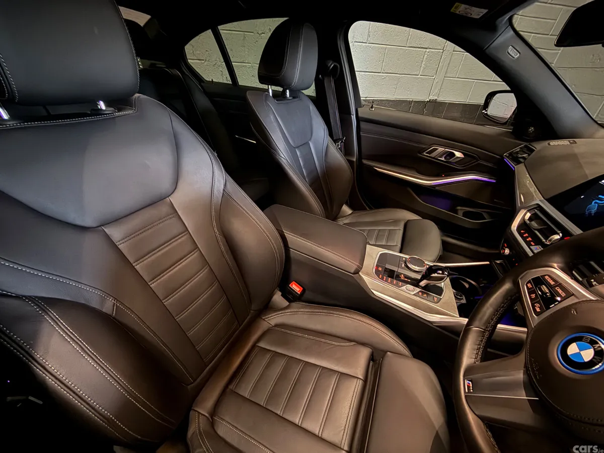 BMW 3-Series Saloon, Petrol Plug-in Hybrid, 2022, Grey