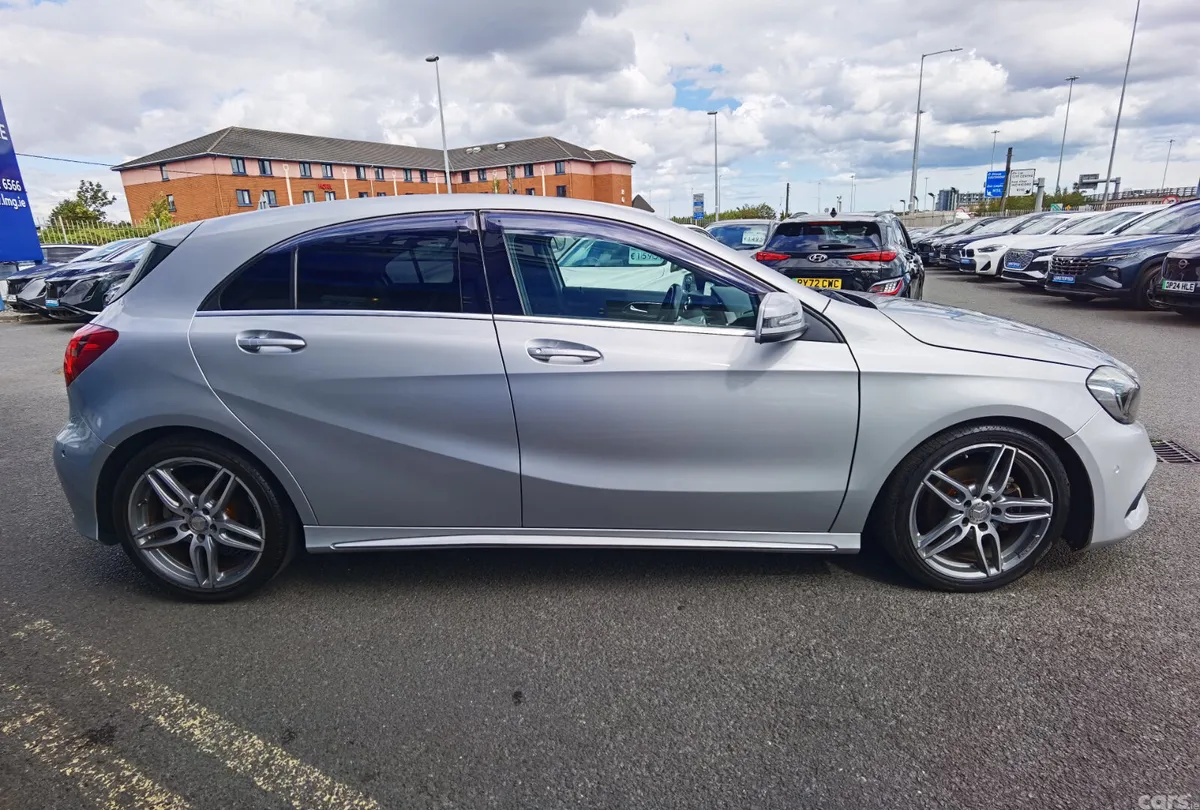 Mercedes-Benz A-Class Hatchback, Petrol, 2015, Silver