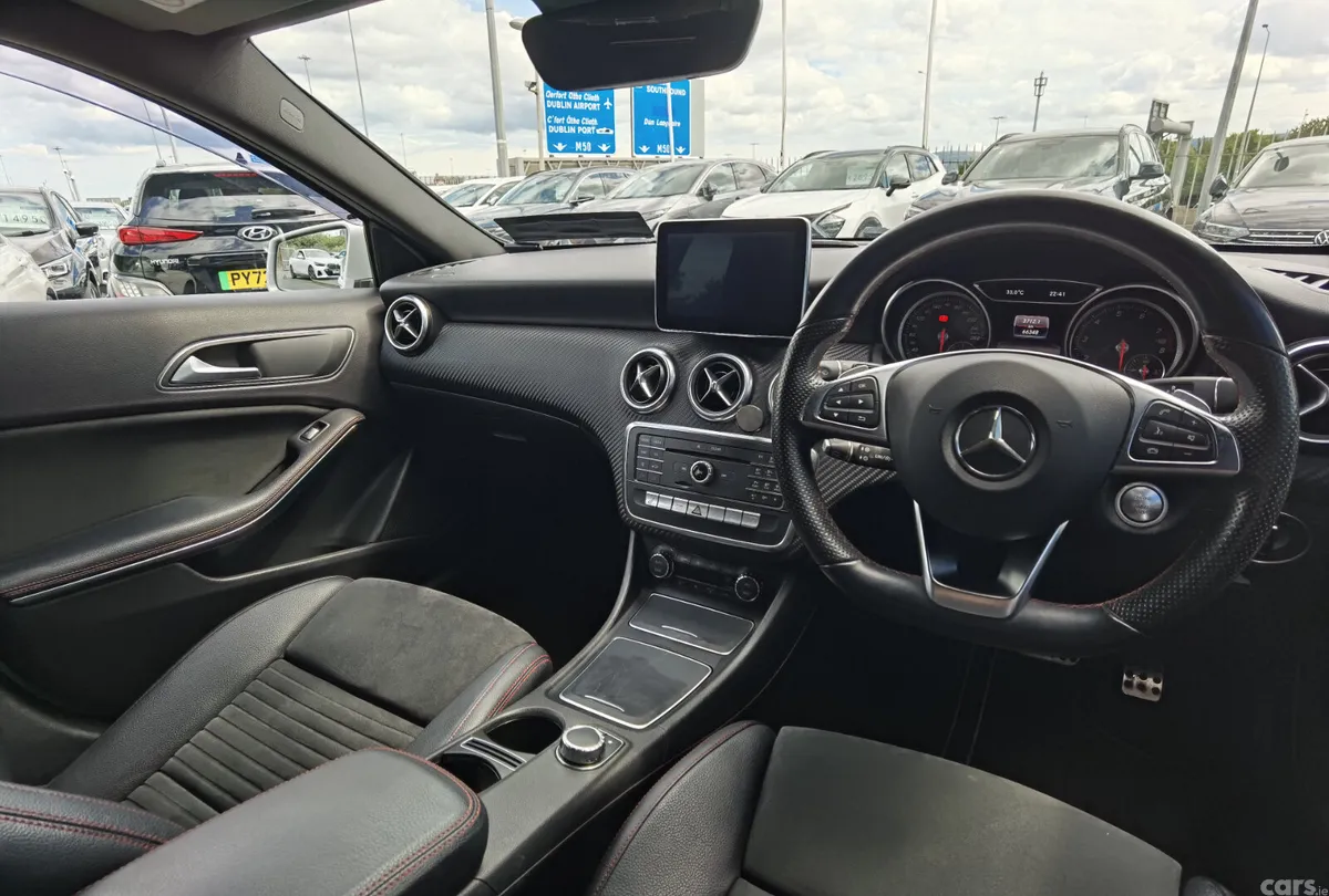 Mercedes-Benz A-Class Hatchback, Petrol, 2015, Silver