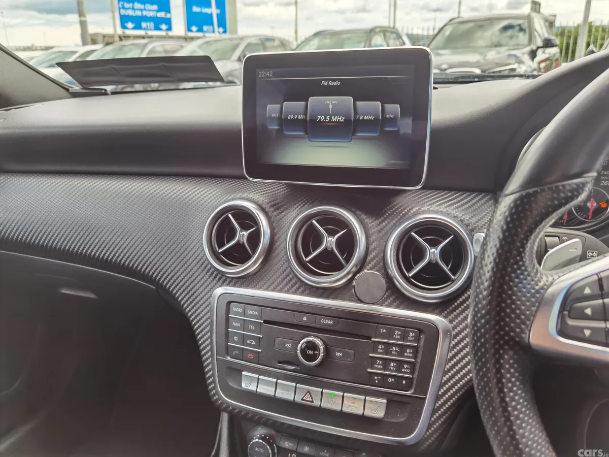 Mercedes-Benz A-Class Hatchback, Petrol, 2015, Silver