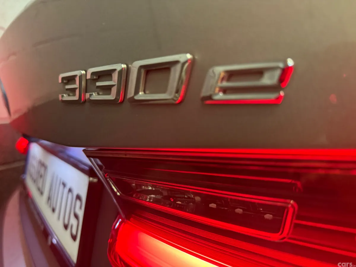 BMW 3-Series Saloon, Petrol Plug-in Hybrid, 2022, Grey