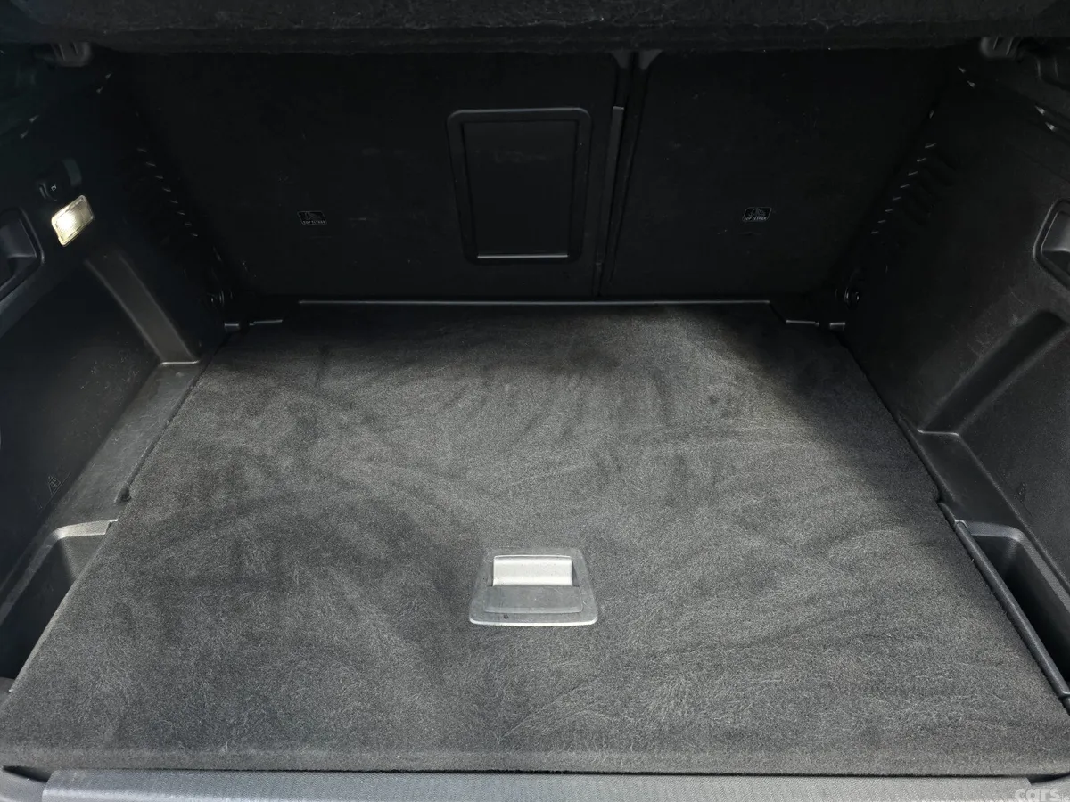Peugeot 3008 SUV, Petrol, 2017, Grey
