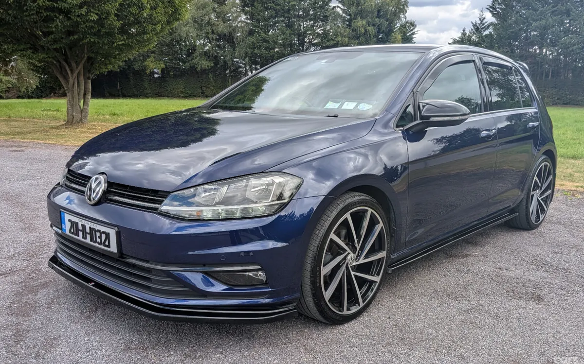Volkswagen Golf Hatchback, Petrol, 2020, Blue