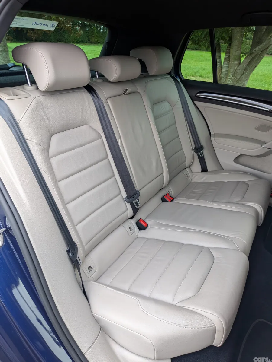 Volkswagen Golf Hatchback, Petrol, 2020, Blue