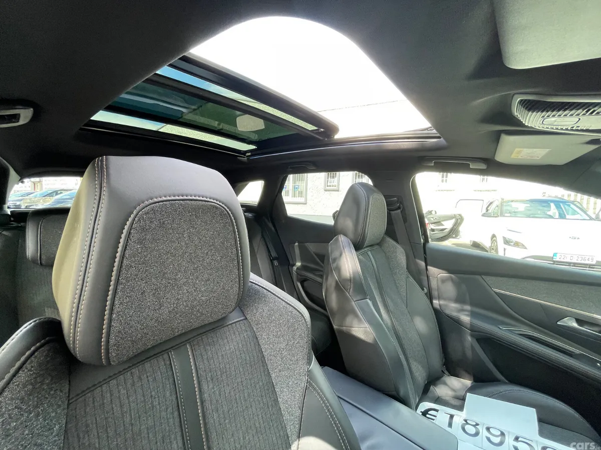 Peugeot 3008 SUV, Diesel, 2017, Black
