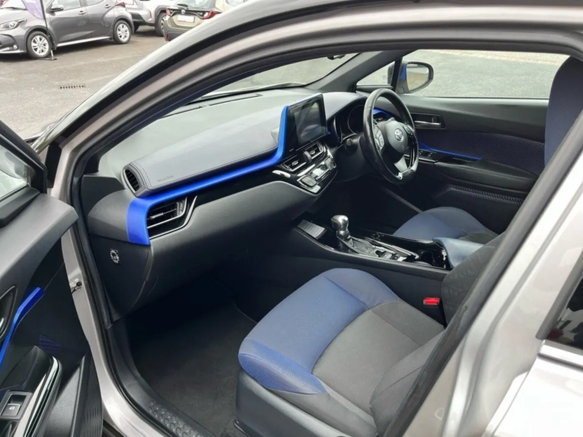 Toyota C-HR SUV, Petrol Hybrid, 2016, Grey