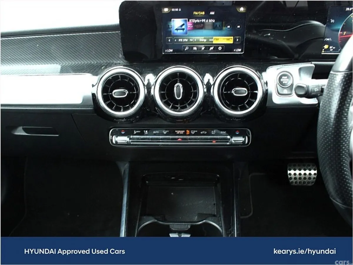 Mercedes-Benz GLB Estate, Diesel, 2021, Black