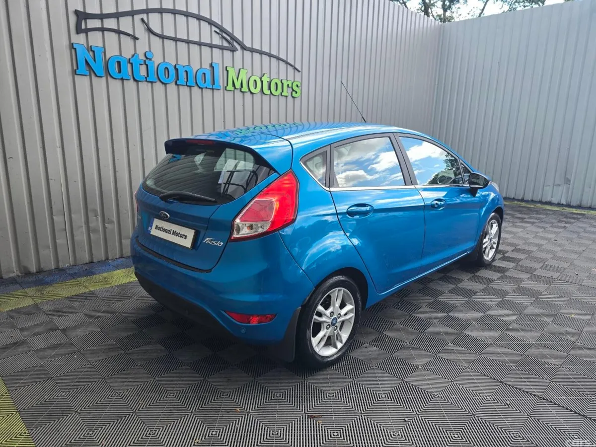 Ford Fiesta Hatchback, Petrol, 2015, Blue