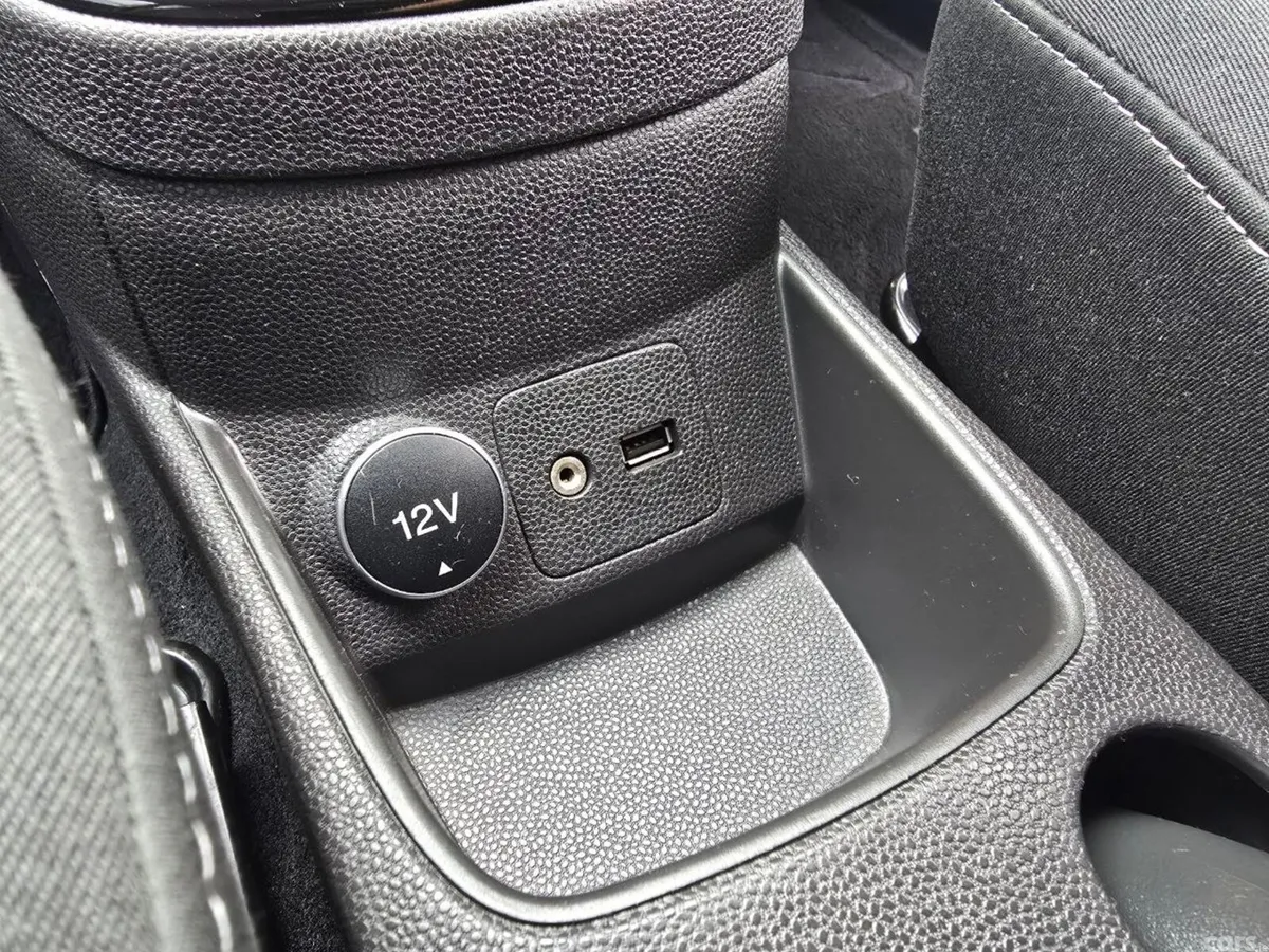 Ford Fiesta Hatchback, Petrol, 2015, Blue