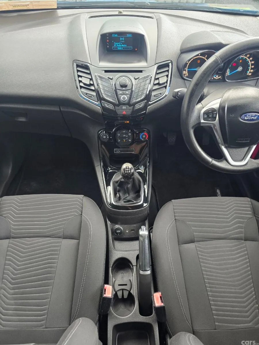 Ford Fiesta Hatchback, Petrol, 2015, Blue