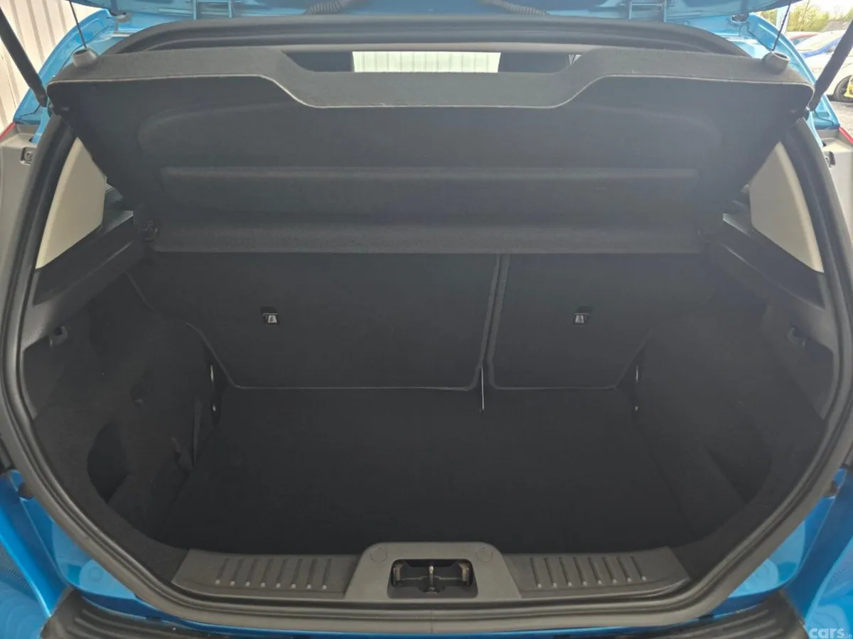 Ford Fiesta Hatchback, Petrol, 2015, Blue
