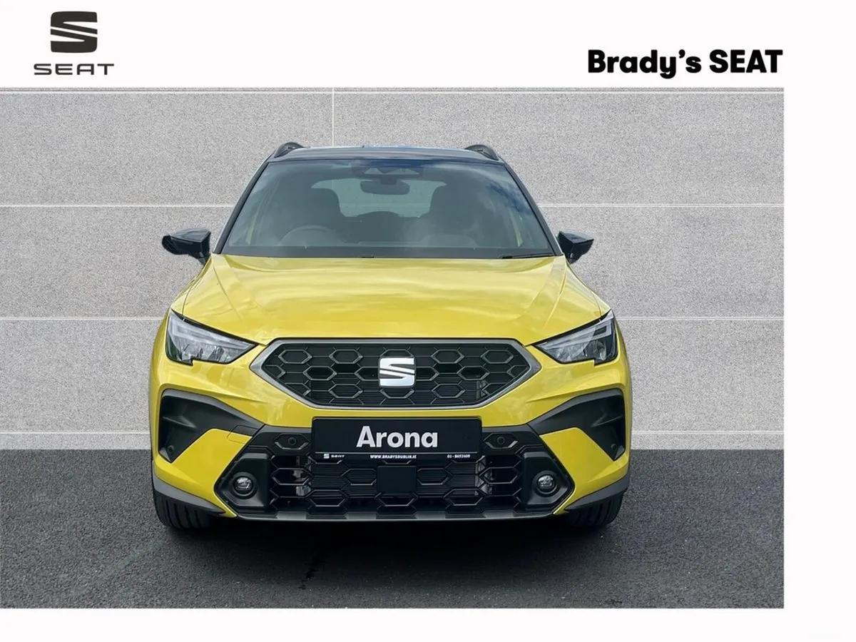 SEAT Arona SUV, Petrol, 2027, Yellow