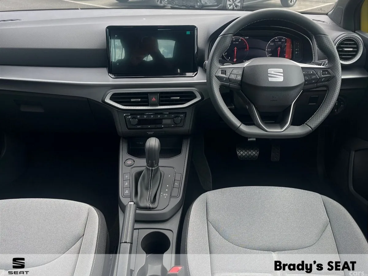 SEAT Arona SUV, Petrol, 2027, Yellow