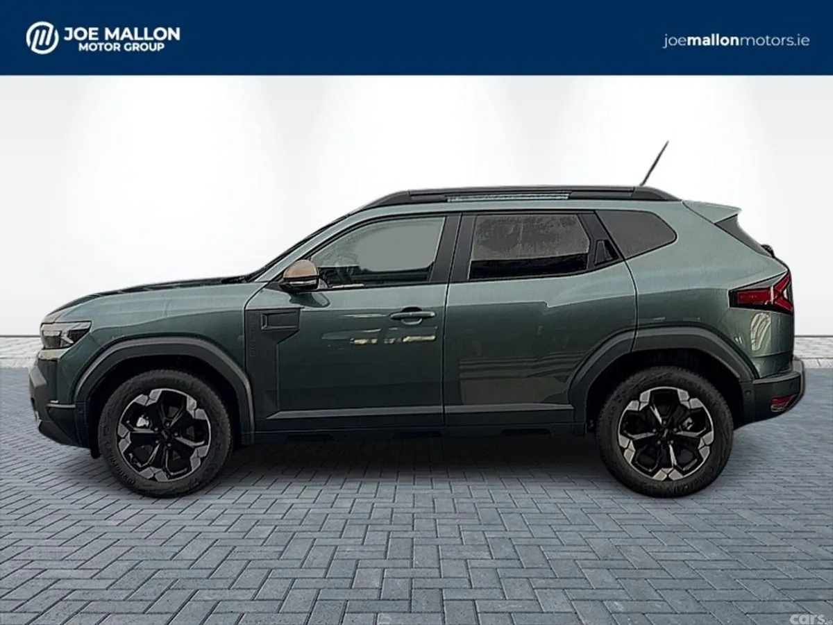 Dacia Duster SUV, Petrol Hybrid, 2027, Green