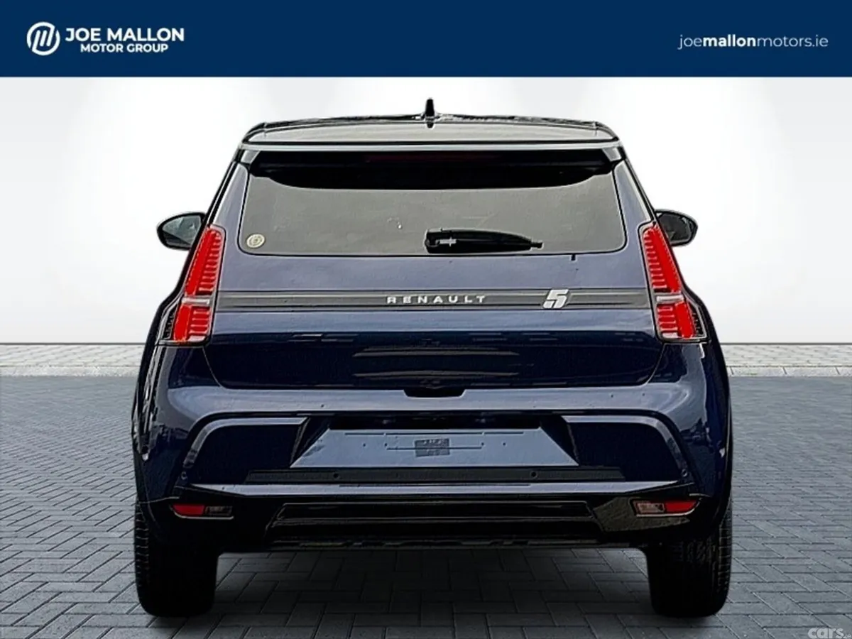 Renault 5 Hatchback, Electric, 2027, Blue