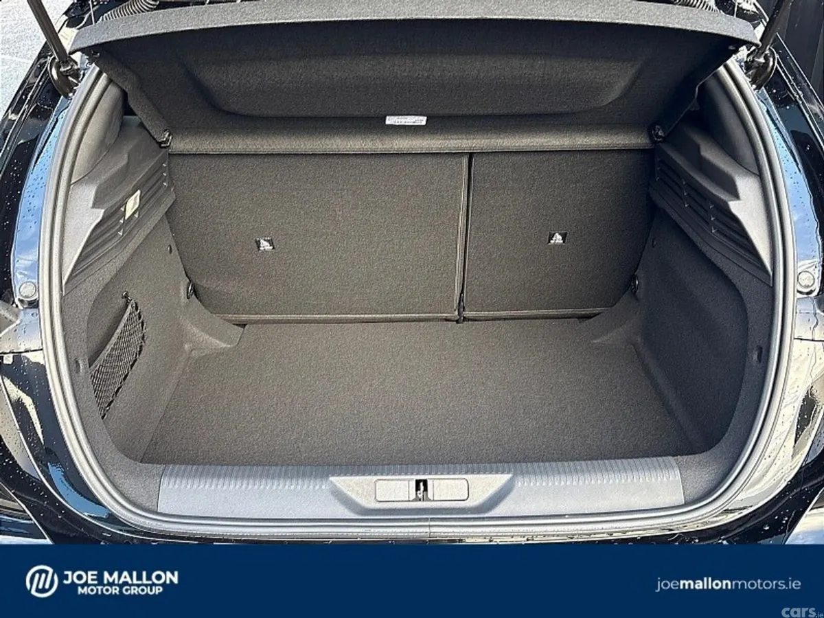 Peugeot 308 Hatchback, Petrol Hybrid, 2027, Black