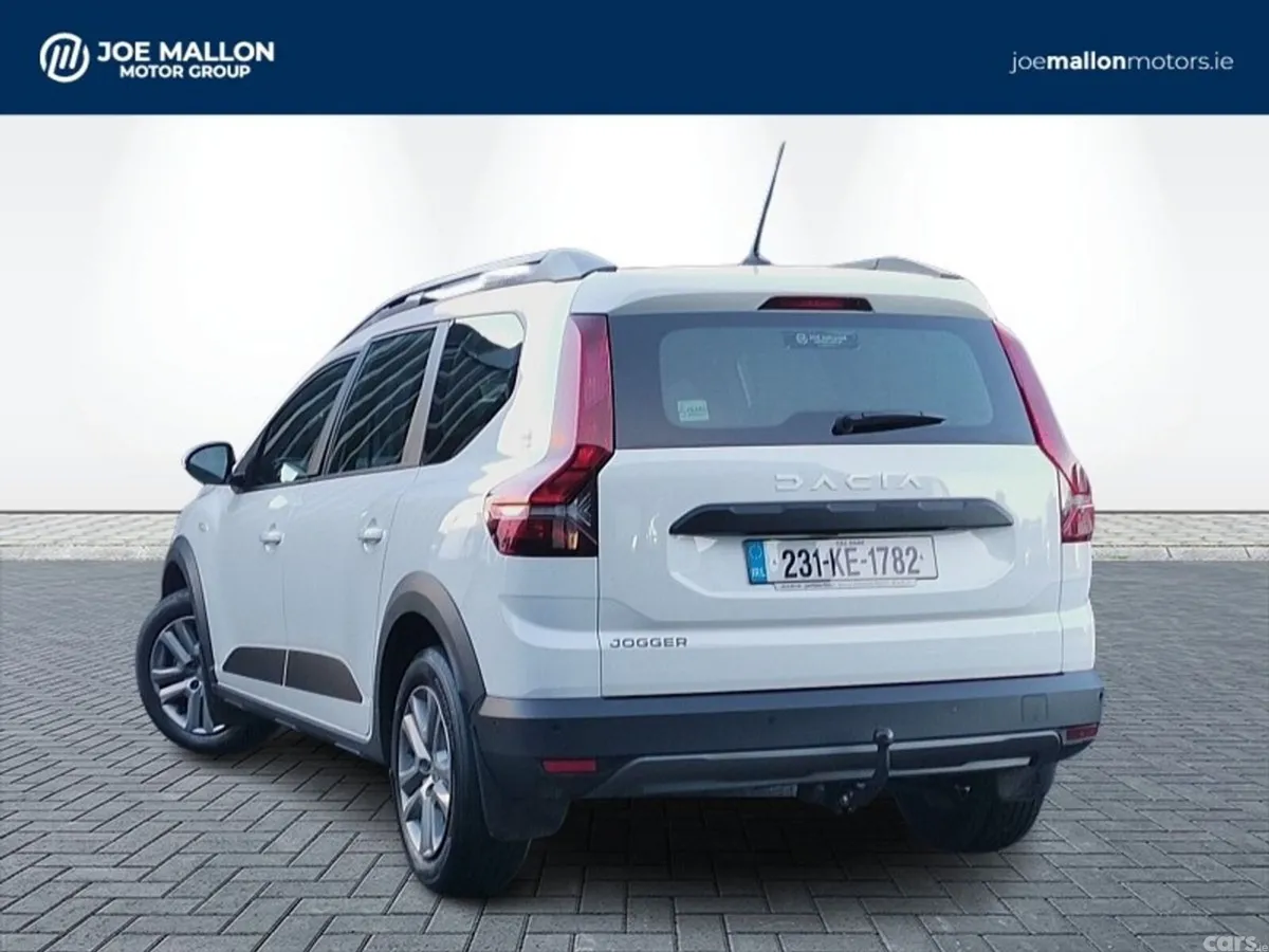 Dacia Jogger MPV, Petrol, 2023, White