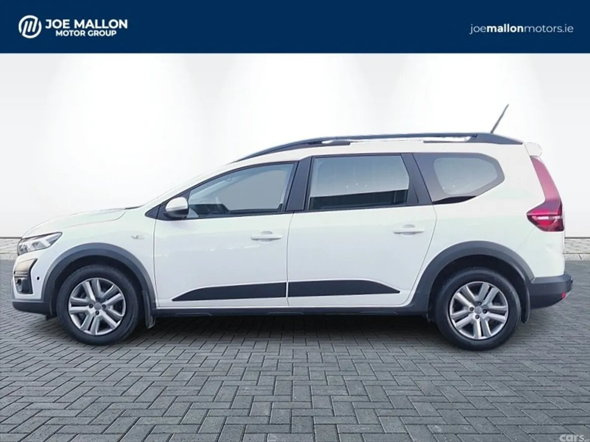 Dacia Jogger MPV, Petrol, 2023, White