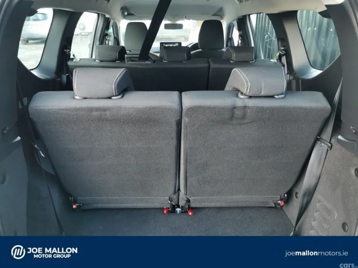 Dacia Jogger MPV, Petrol, 2023, White