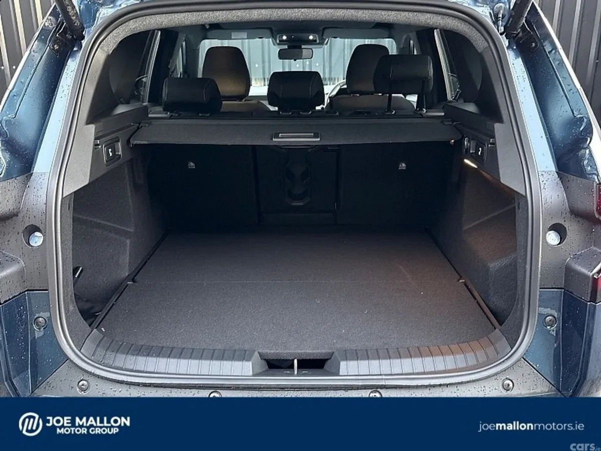Dacia Bigster SUV, Petrol Hybrid, 2027, Navy