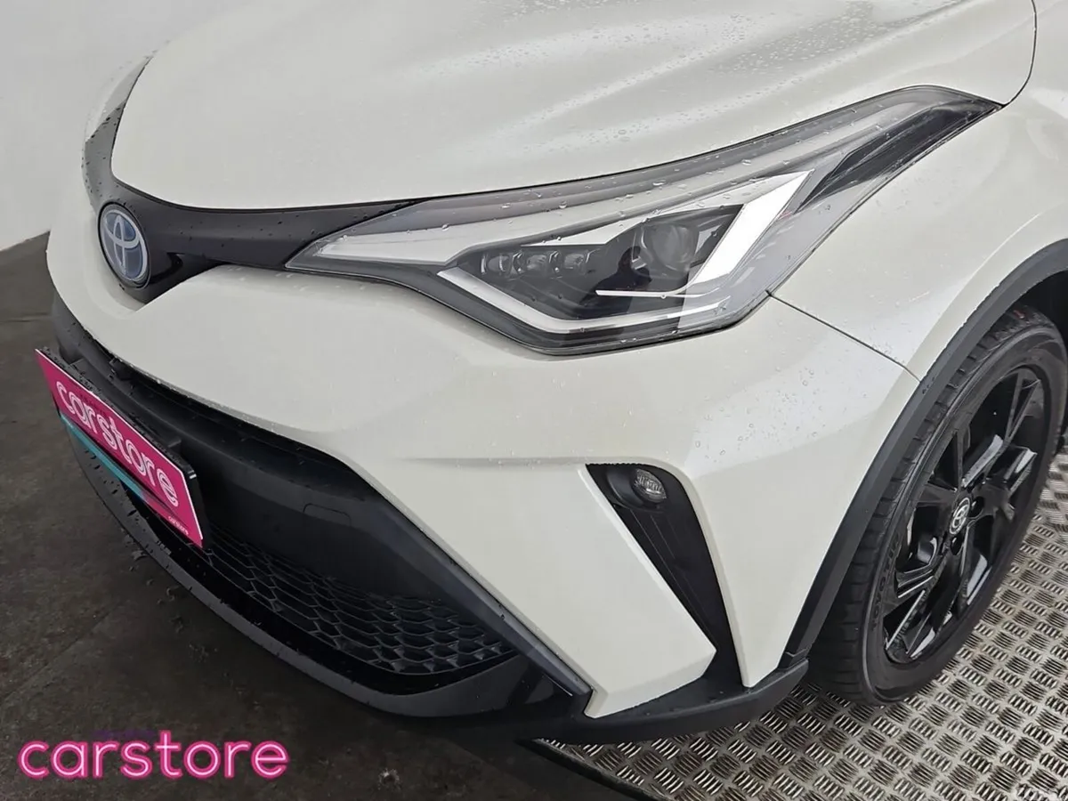 Toyota C-HR Hatchback, Petrol Hybrid, 2020, White