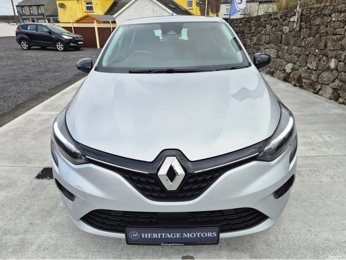 Renault Clio Hatchback, Petrol, 2023, Grey
