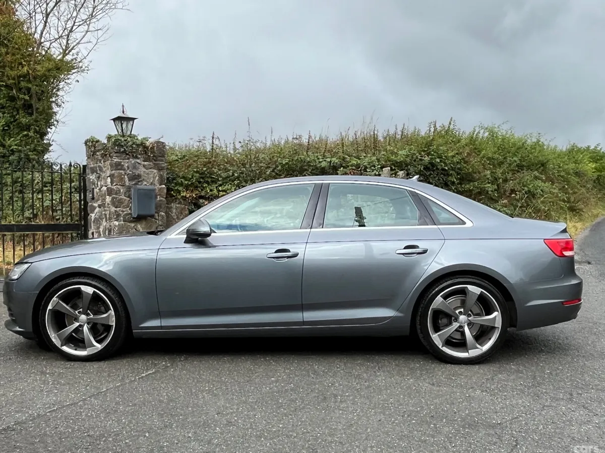 Audi A4 Saloon, Diesel, 2017, Grey