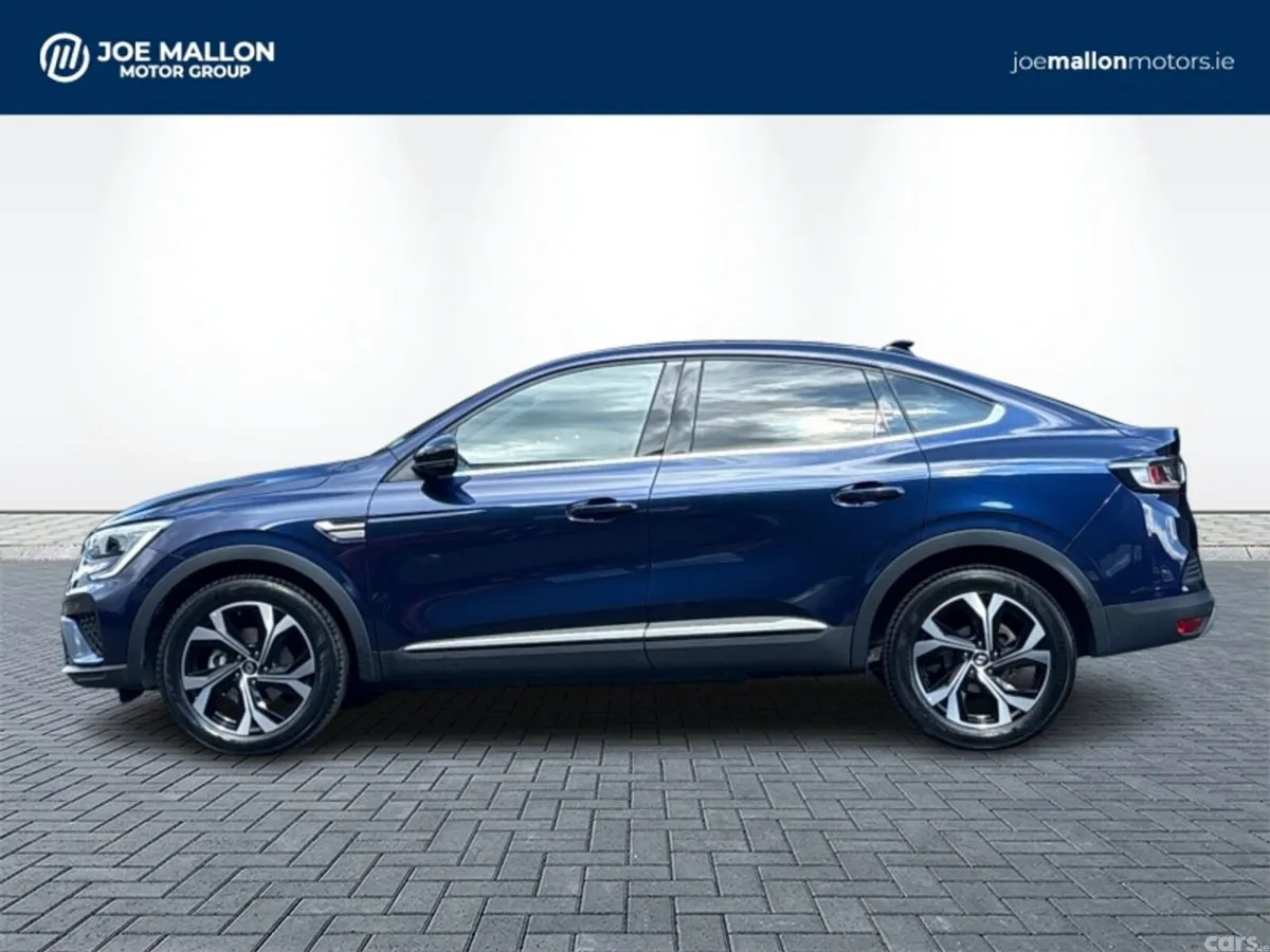 Renault Arkana Hatchback, Petrol Hybrid, 2025, Blue