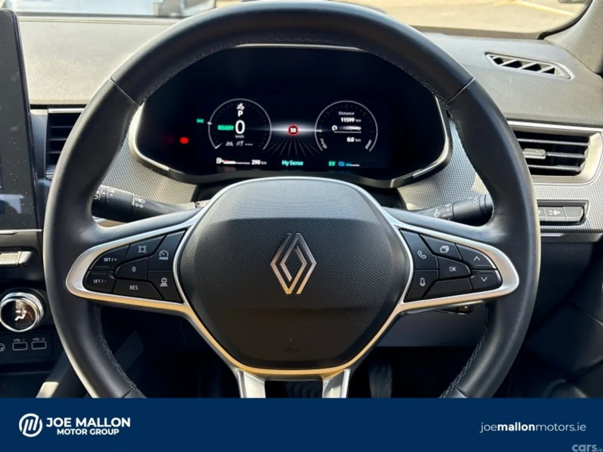Renault Arkana Hatchback, Petrol Hybrid, 2025, Blue