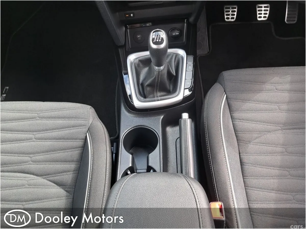 Kia Ceed Hatchback, Petrol, 2025, Grey