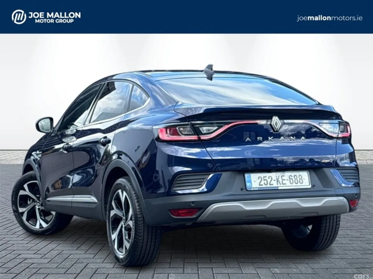 Renault Arkana Hatchback, Petrol Hybrid, 2025, Blue