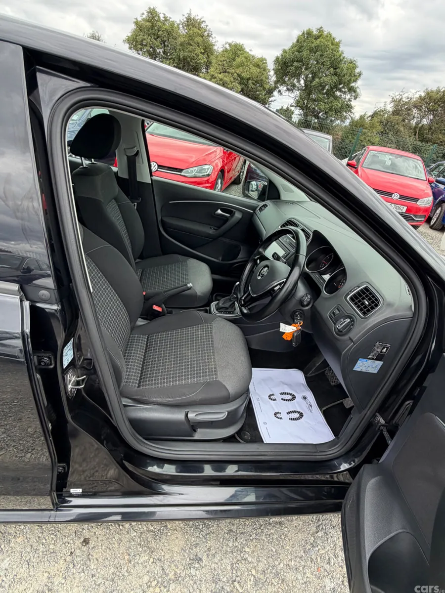 Volkswagen Polo Hatchback, Petrol, 2015, Black