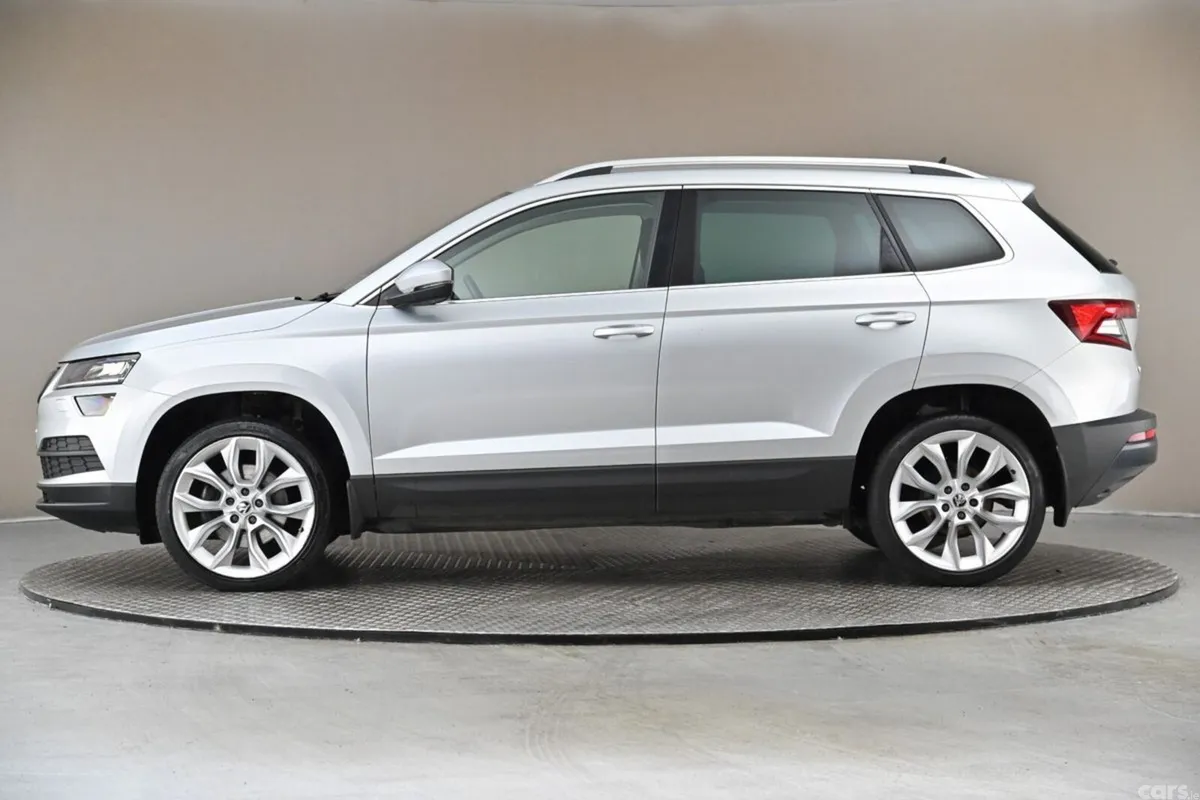 Skoda Karoq SUV, Petrol, 2022, Grey