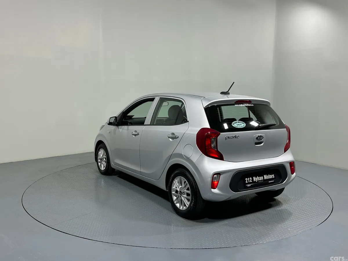 Kia Picanto Hatchback, Petrol, 2021, Grey