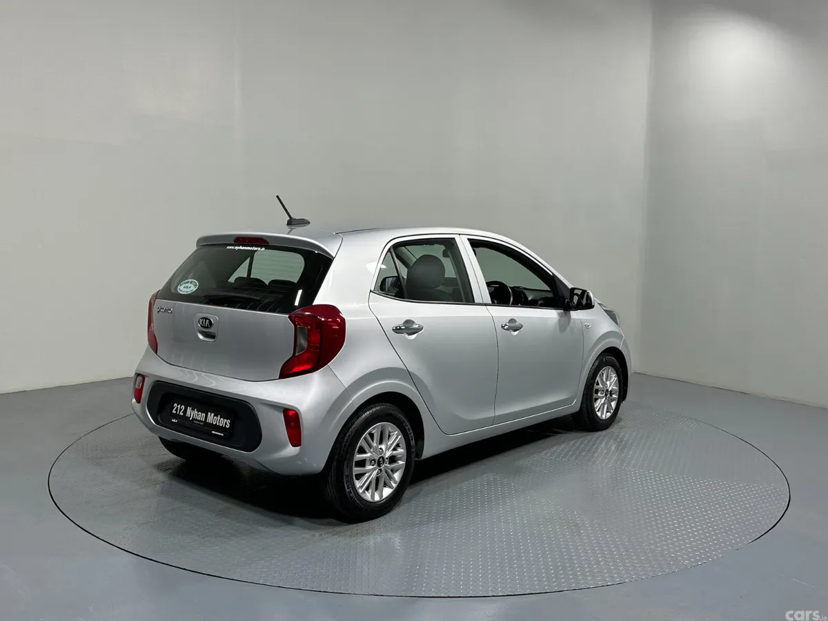 Kia Picanto Hatchback, Petrol, 2021, Grey