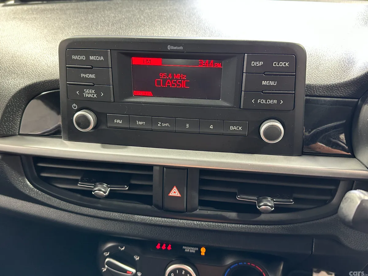 Kia Picanto Hatchback, Petrol, 2021, Grey
