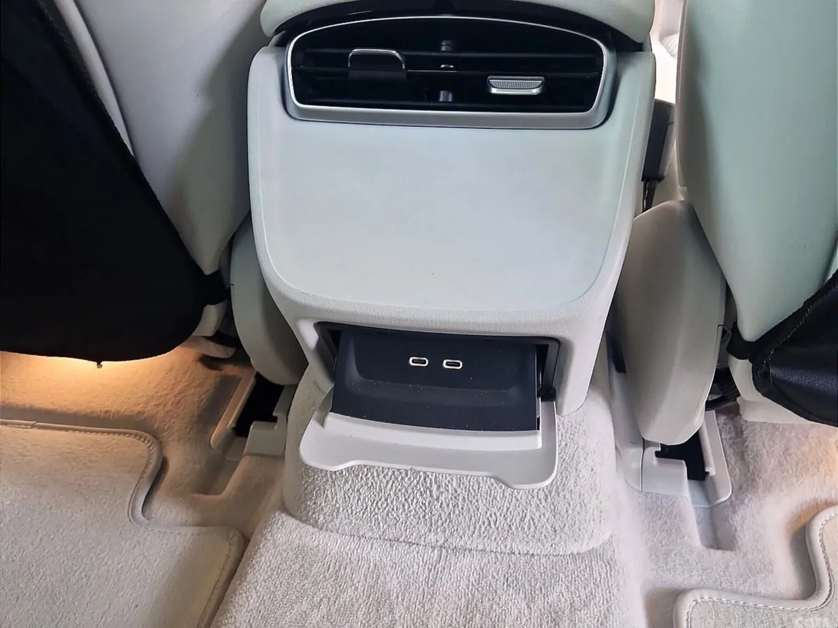Mercedes-Benz EQE Saloon, Electric, 2024, Grey