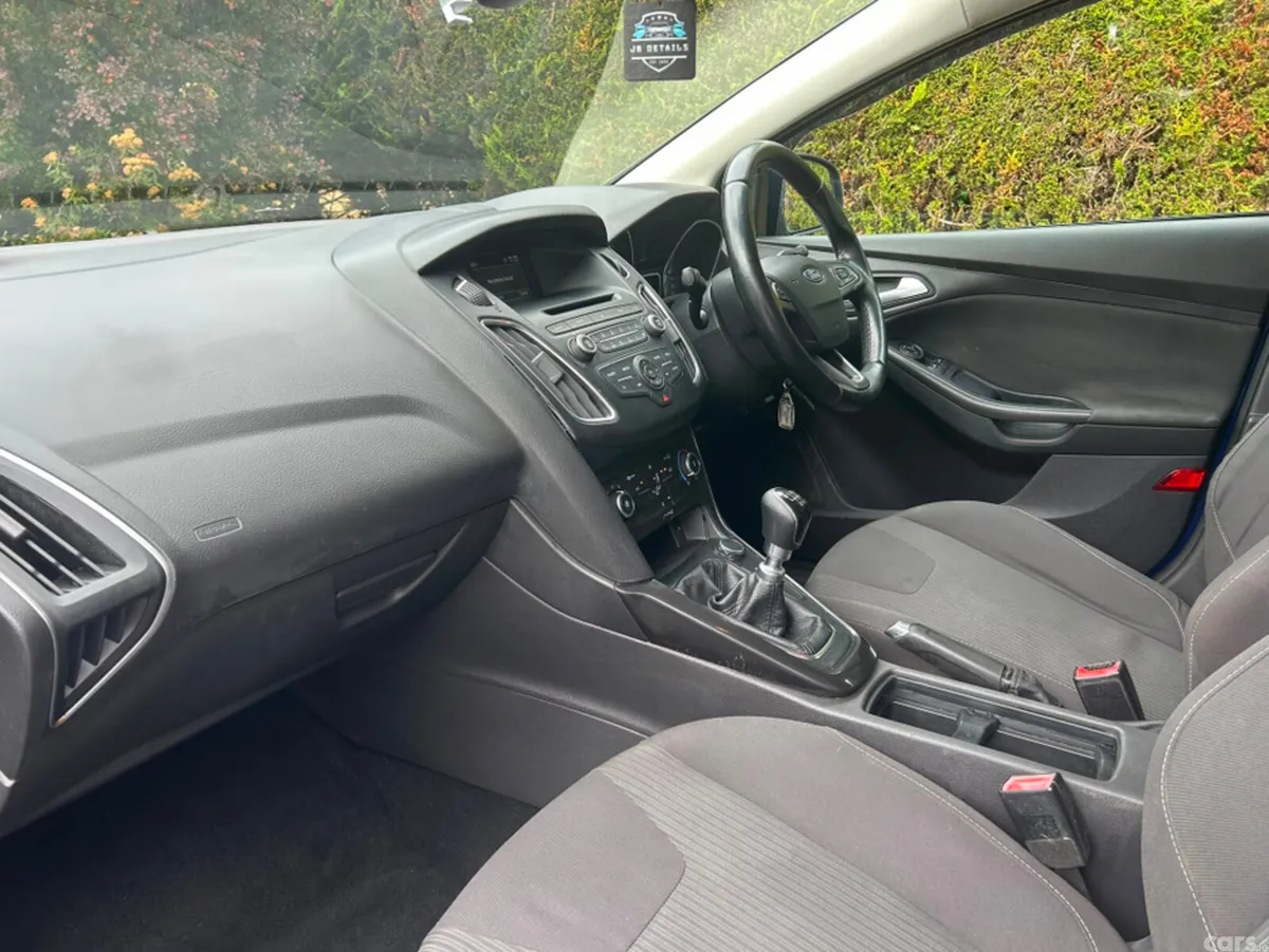 Ford Focus Hatchback, Diesel, 2018, Blue
