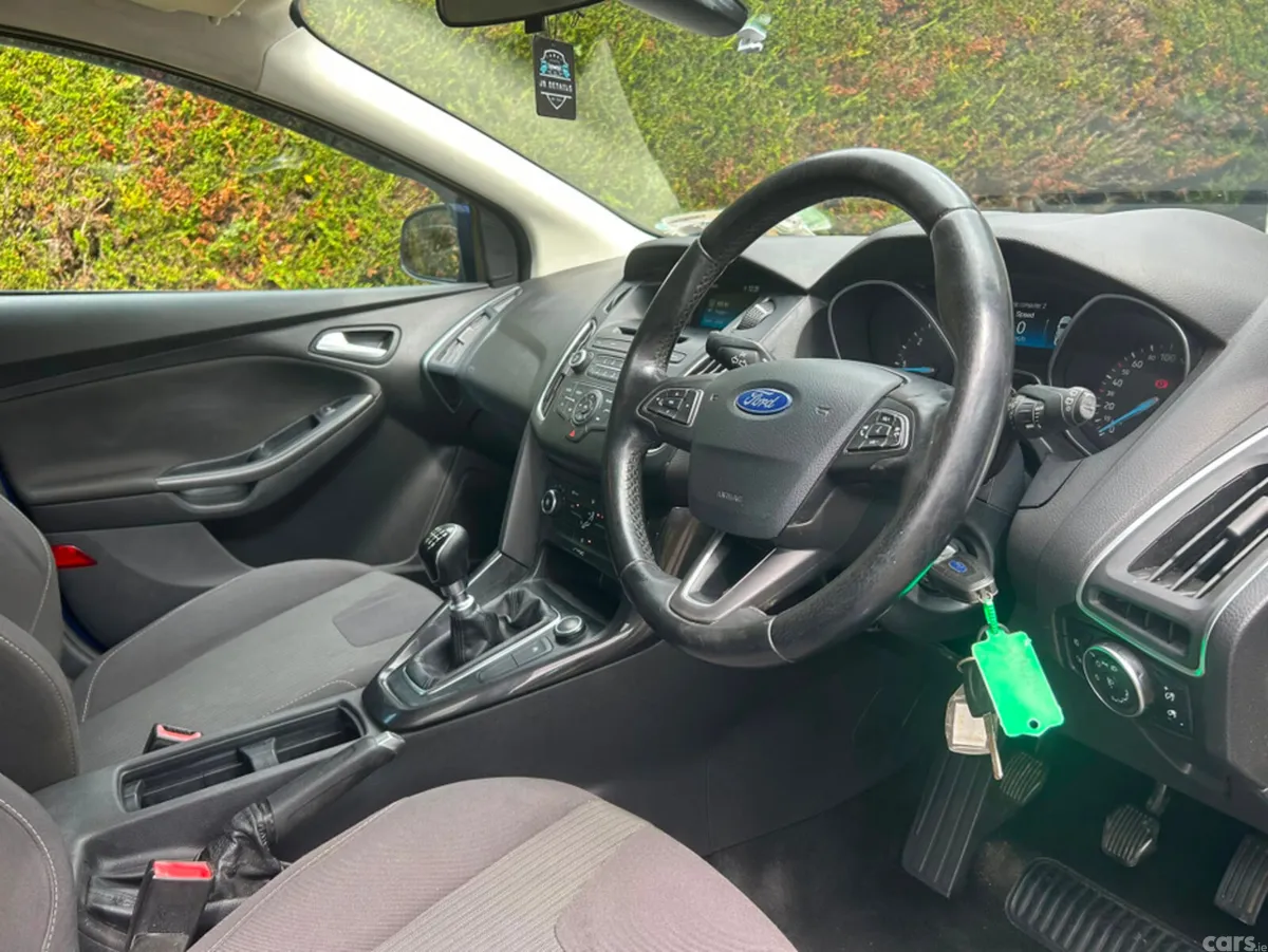 Ford Focus Hatchback, Diesel, 2018, Blue
