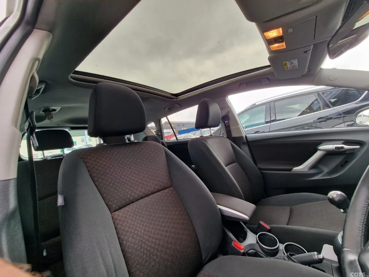 Toyota Verso MPV, Diesel, 2017, White