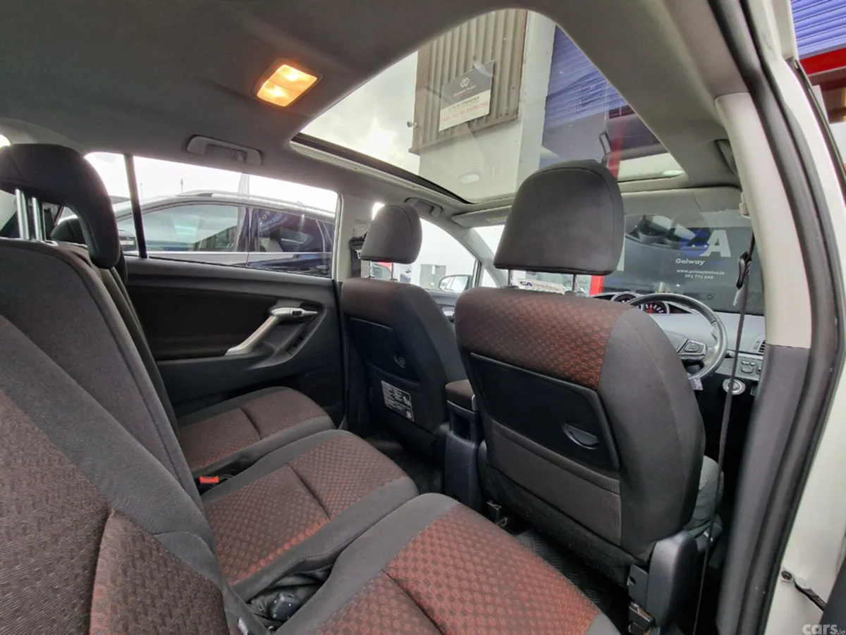Toyota Verso MPV, Diesel, 2017, White