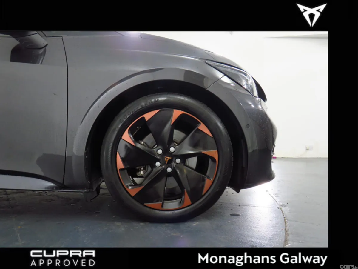 Cupra Born Estate, Electric, 2023, Grey