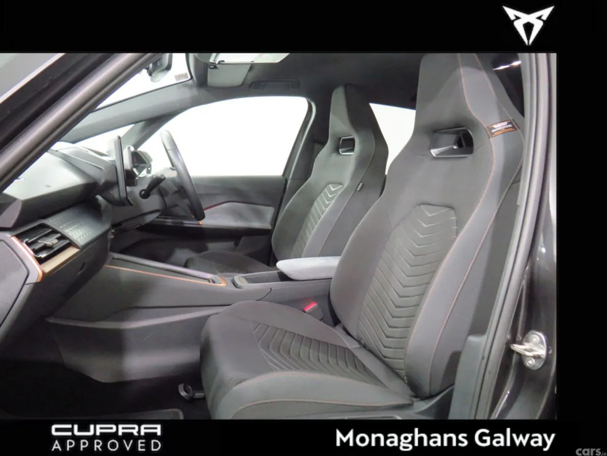 Cupra Born Estate, Electric, 2023, Grey