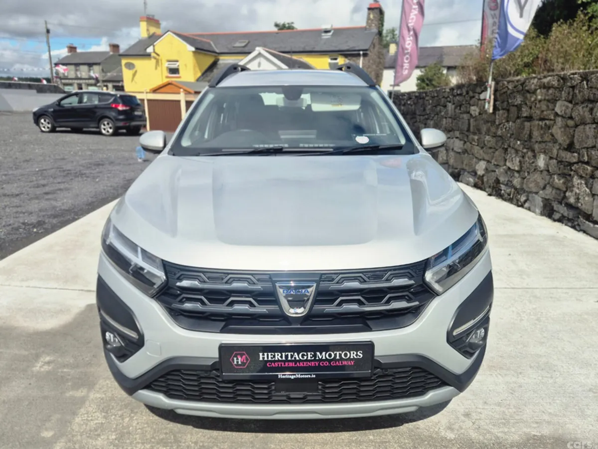 Dacia Jogger MPV, Petrol, 2022, Grey