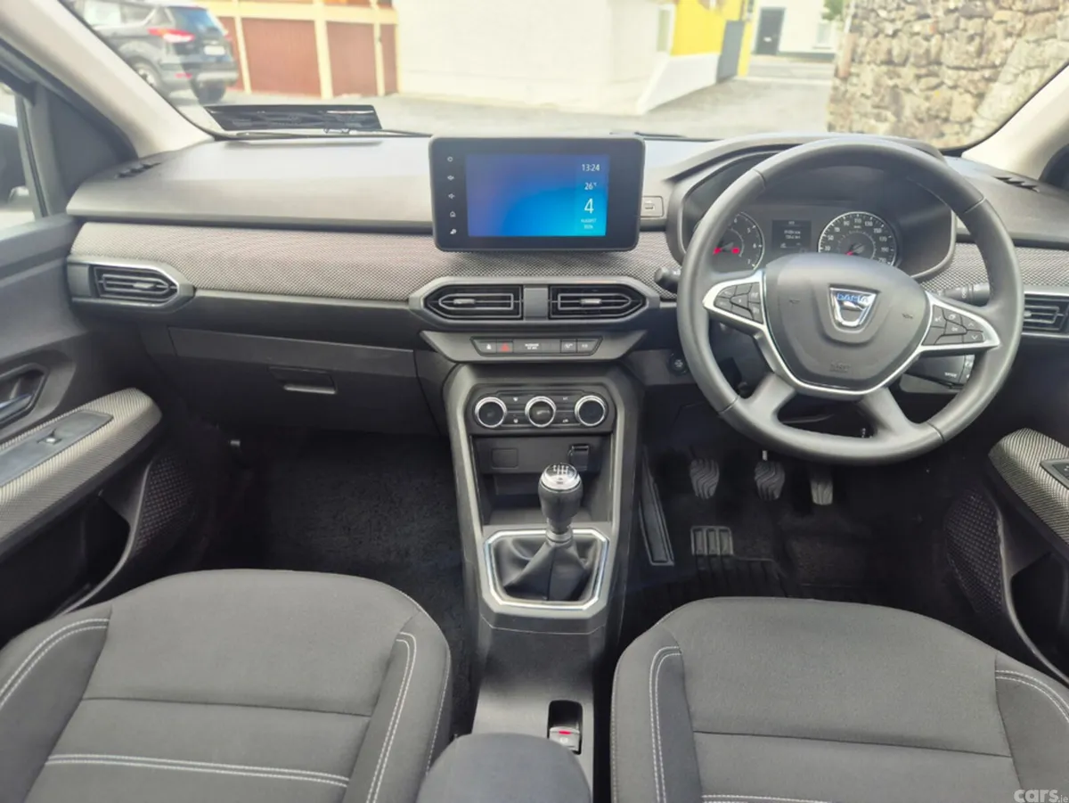 Dacia Jogger MPV, Petrol, 2022, Grey