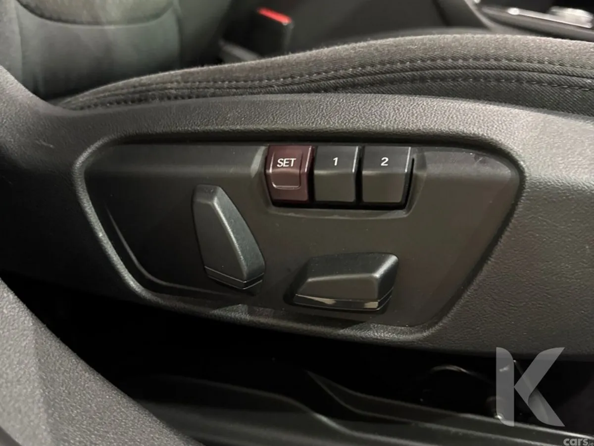 BMW 1-Series Hatchback, Petrol, 2020, Red