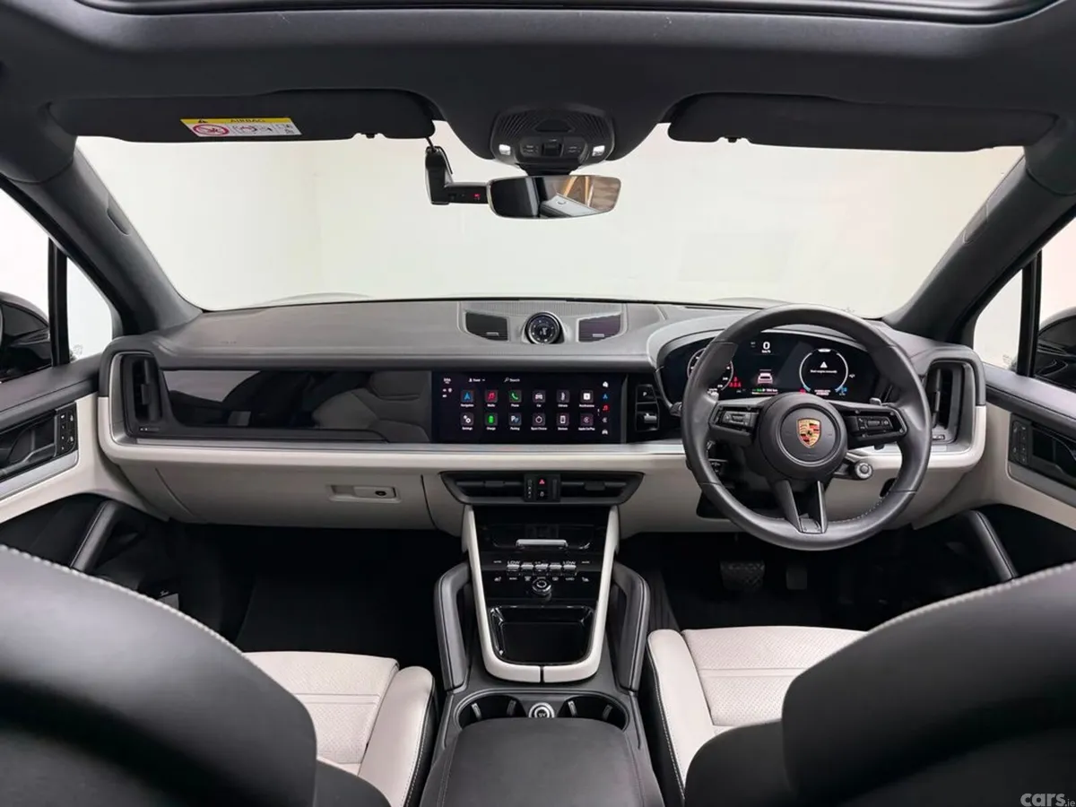 Porsche Cayenne SUV, Petrol Plug-in Hybrid, 2024, Grey