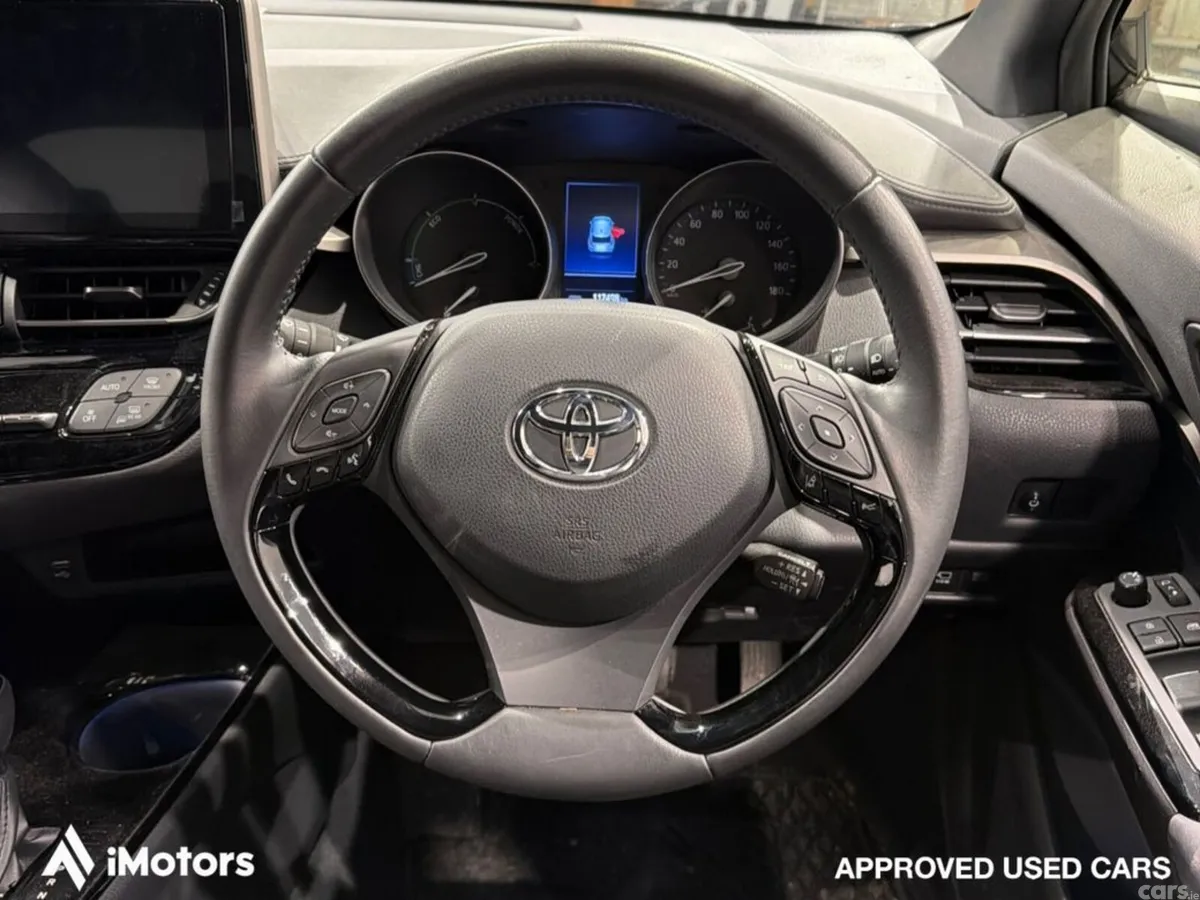 Toyota C-HR SUV, Petrol Hybrid, 2021, Black