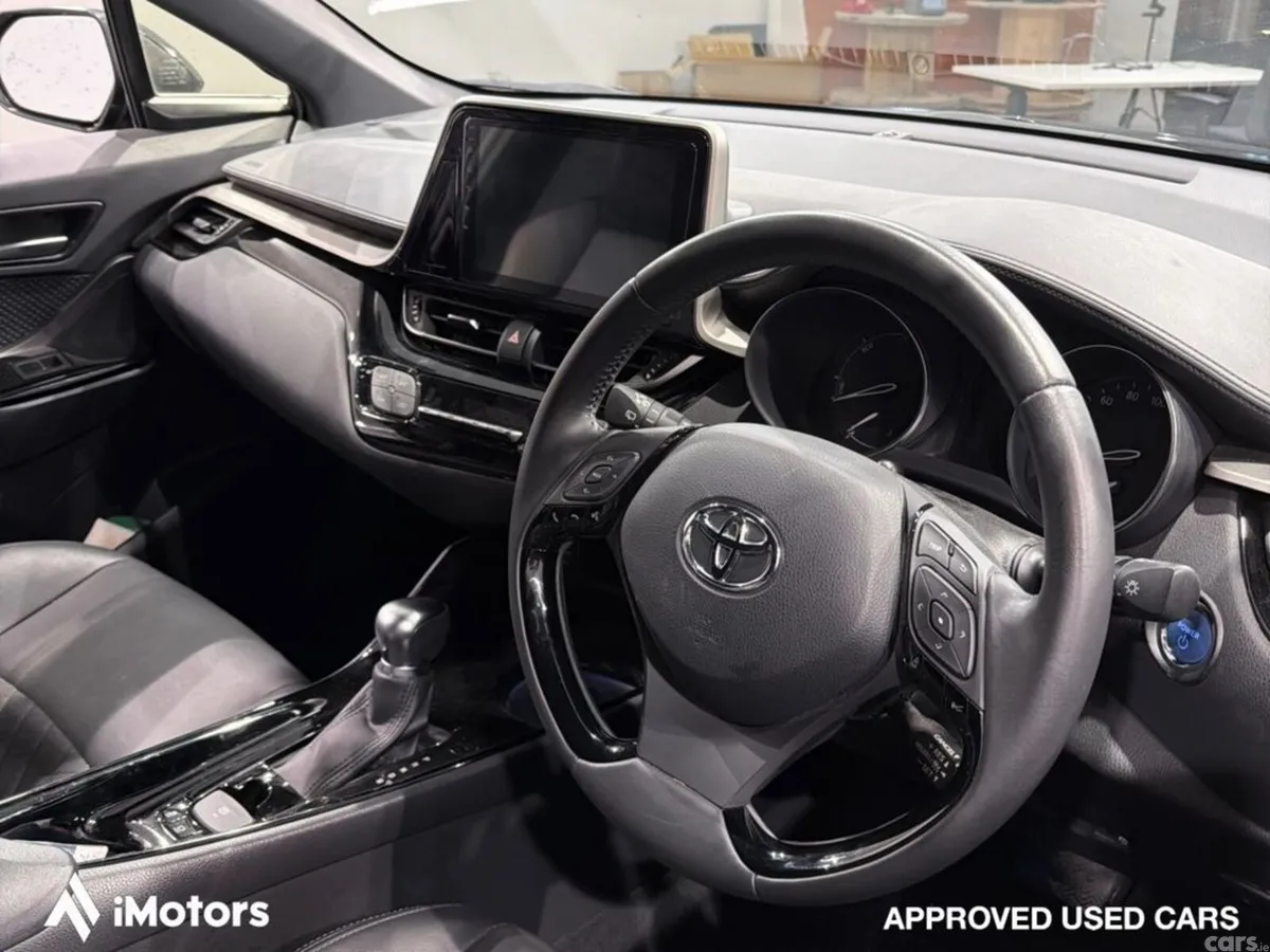 Toyota C-HR SUV, Petrol Hybrid, 2021, Black