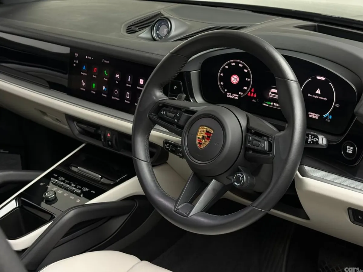 Porsche Cayenne SUV, Petrol Plug-in Hybrid, 2024, Grey